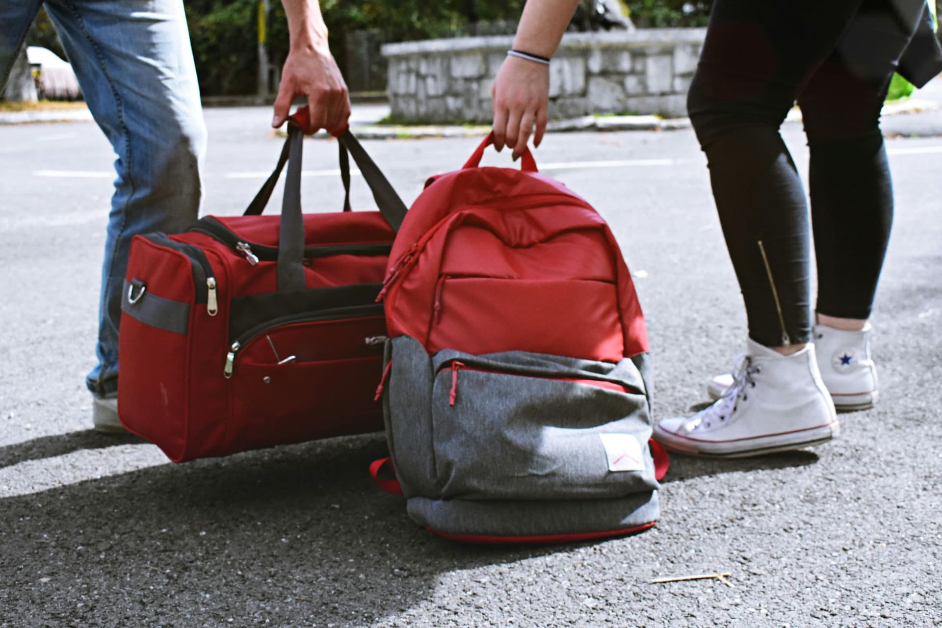 Flexible short-term and long-term luggage storage